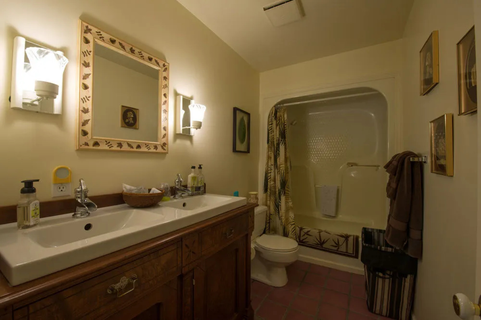 A Guesthouse on Bayview