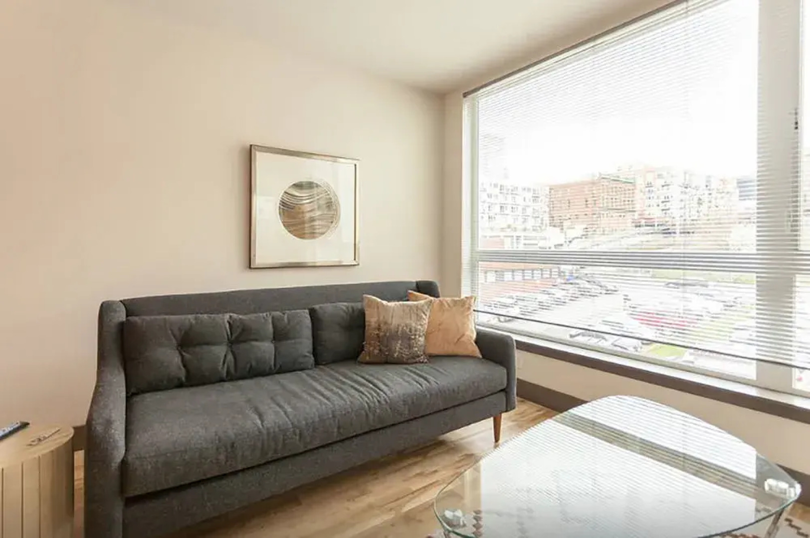 Waterfront Modern Studio Rooftop Views