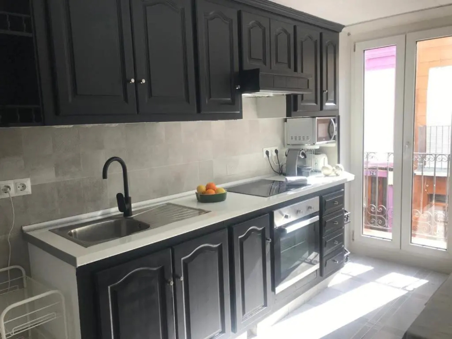 Modern Homely Beach Side Apartment