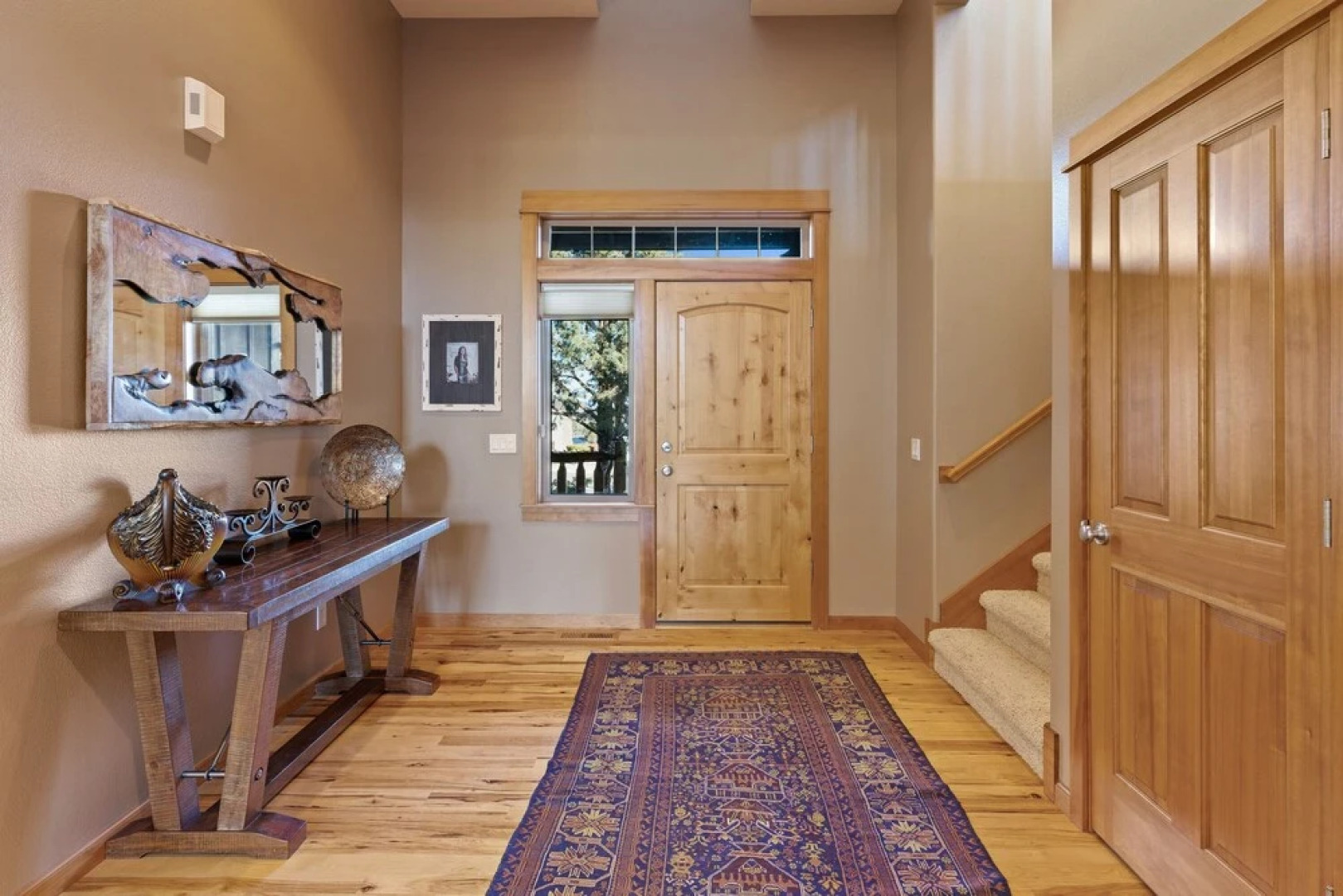 Luna View 3 Bedroom Home by Redawning