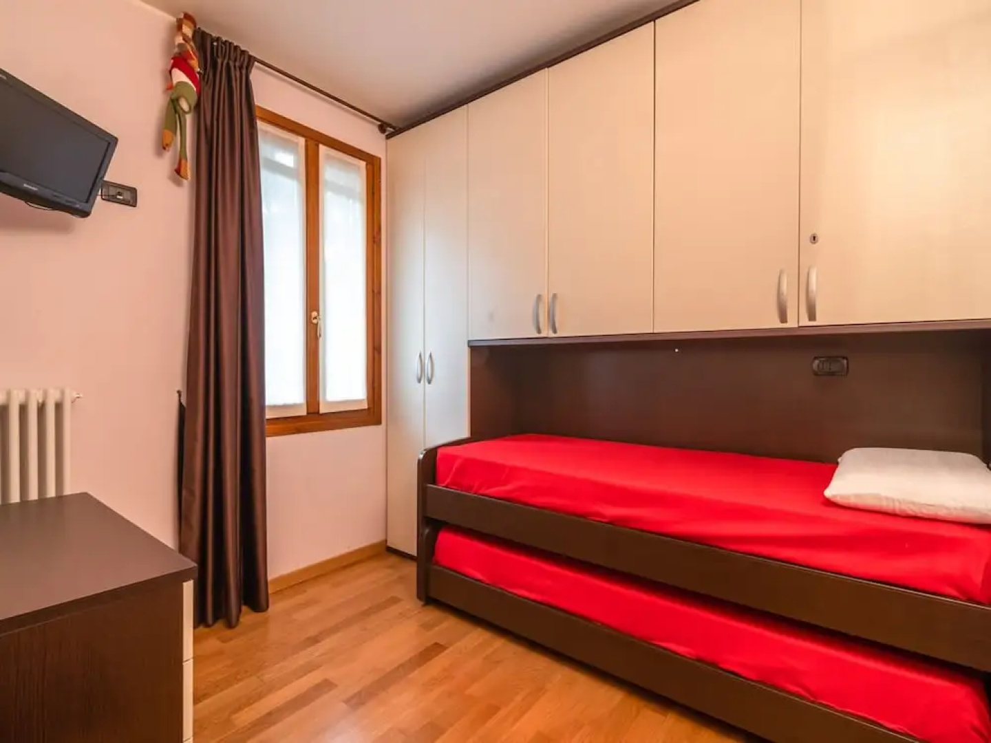 Belvilla by OYO Casa Cristina Meina Centro 4