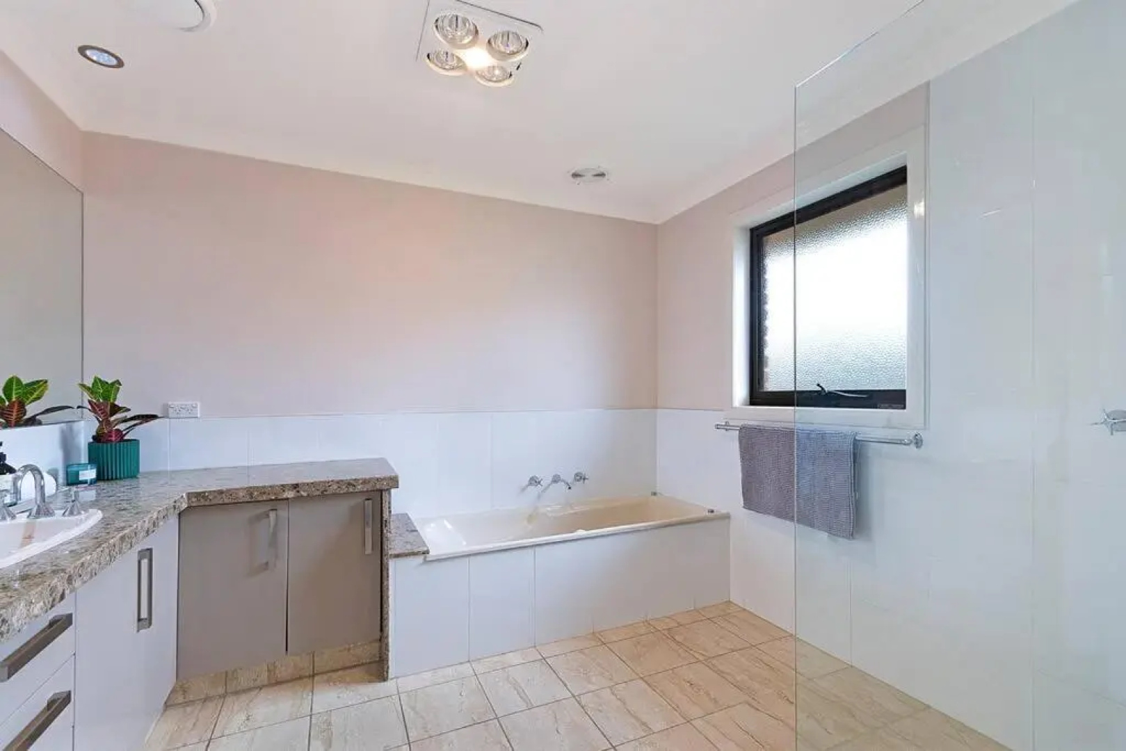 Hopkins View Holiday Home