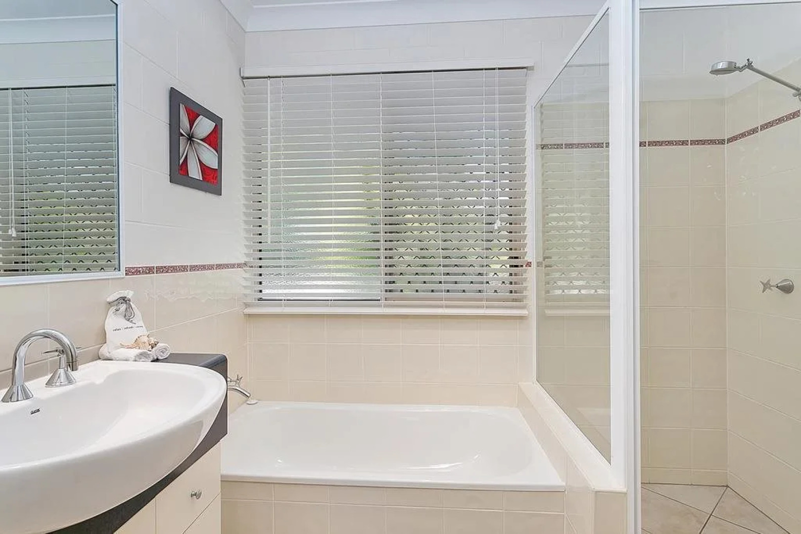 Kewarra Beach Retreat 1