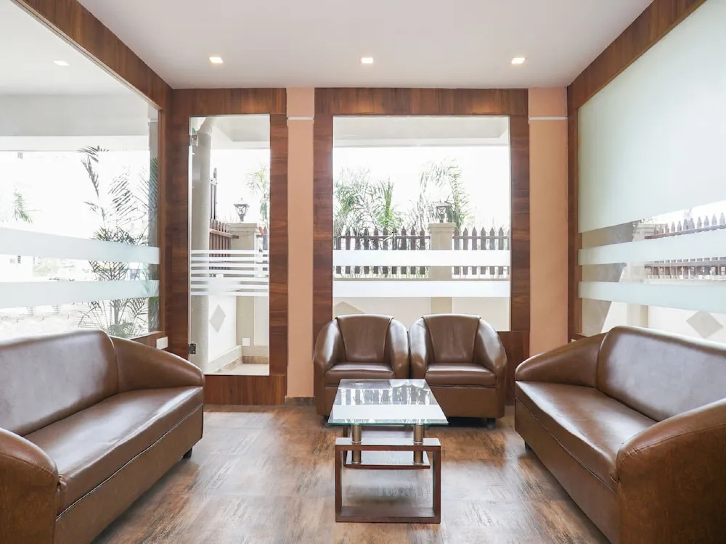 OYO 12538 Twin Tower 2