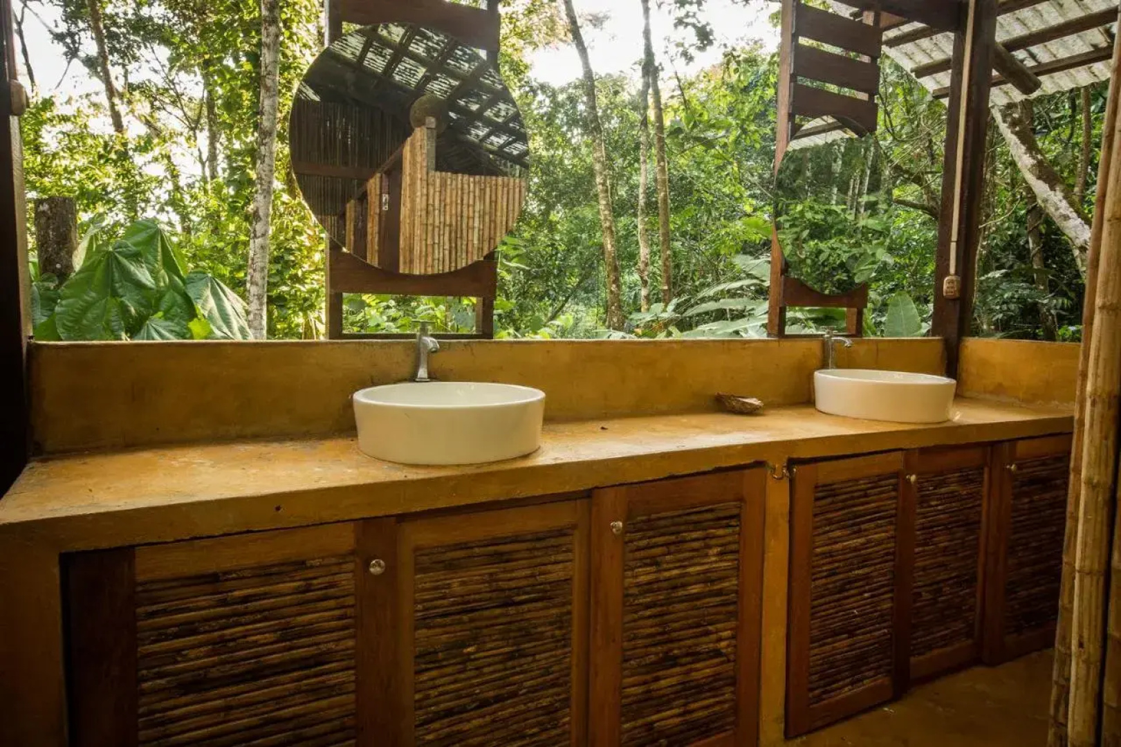 Chirapa Manta Amazon Lodge