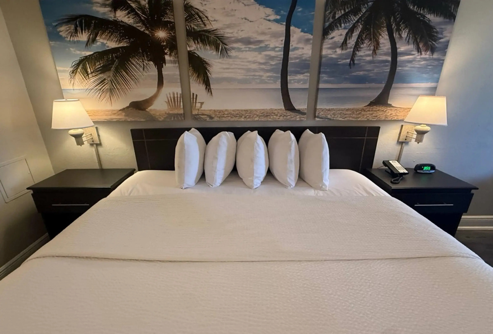 Days Inn by Wyndham Fort Lauderdale-Oakland Park Airport N