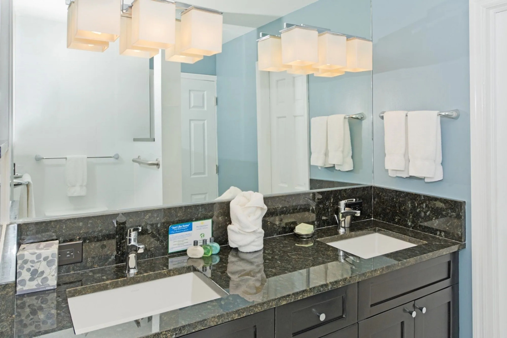 The Grandview Condos on Seven Mile Beach