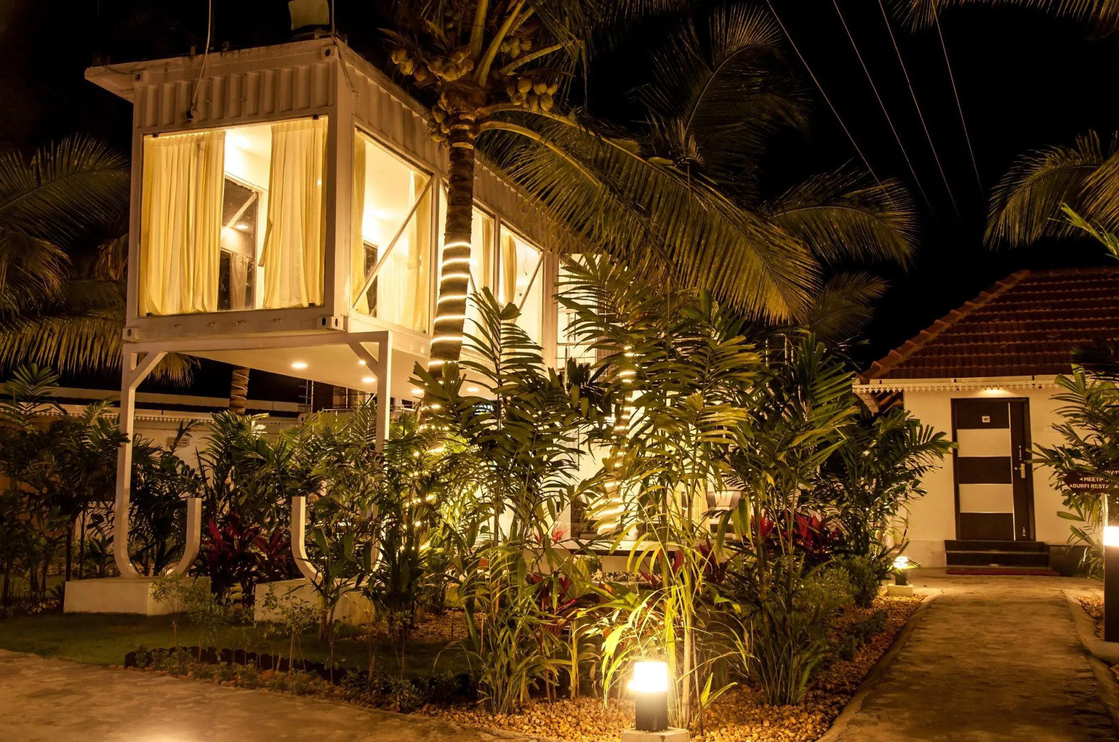 UDS COCO Hotels and Resorts