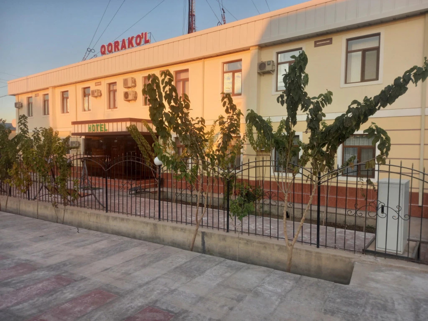 Qorako'l Hotel