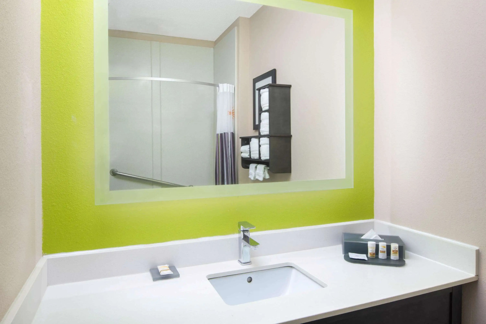 La Quinta Inn by Wyndham Calhoun South I-75