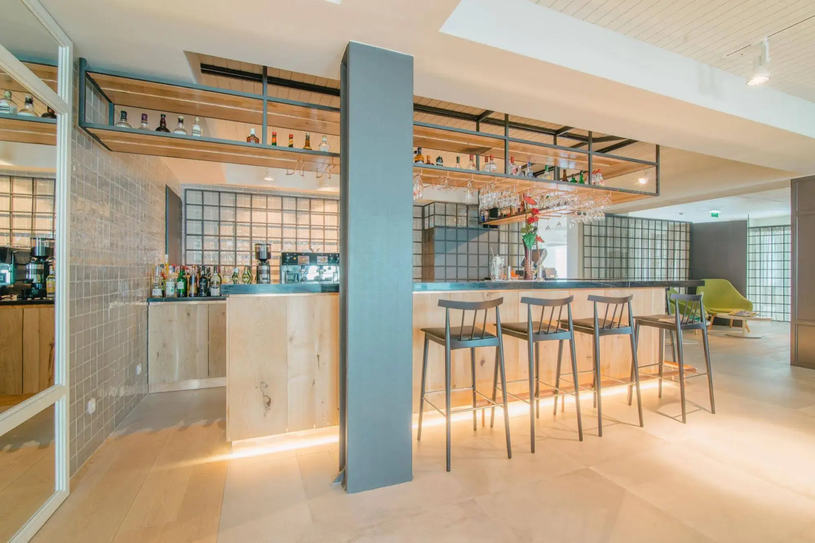 Aqualuz Lagos by The Editory