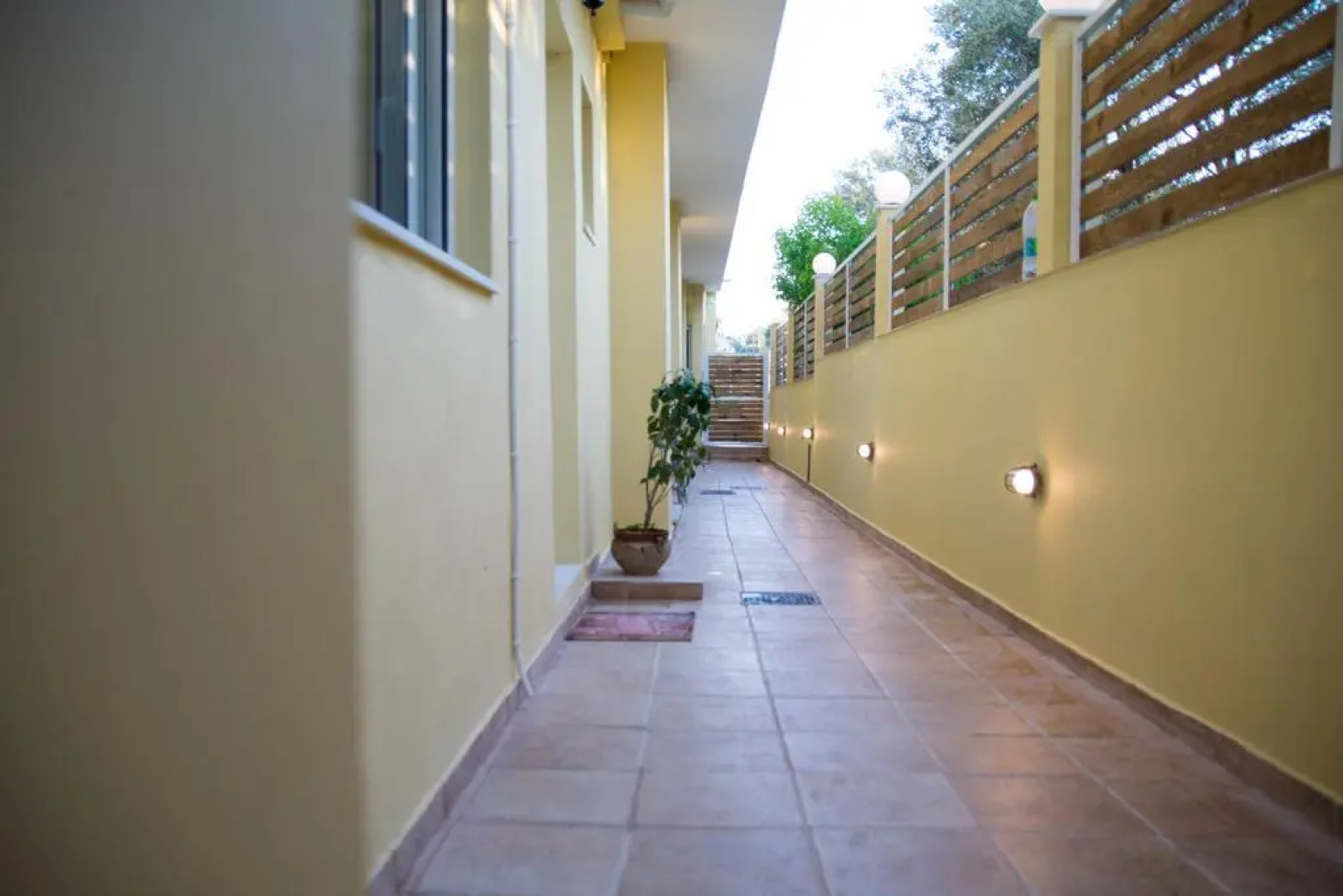 Sunset Apartments near Athens Airport