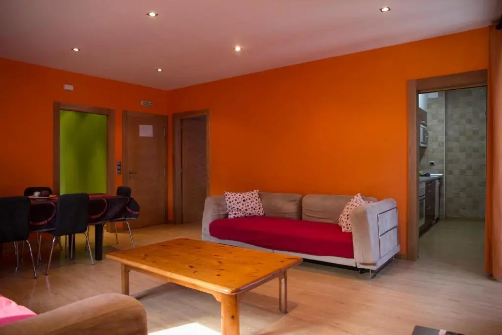 Aiestaenea Apartamentos Rurales