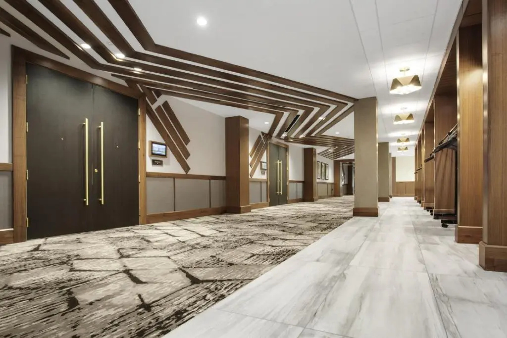 Crowne Plaza Lansing by IHG