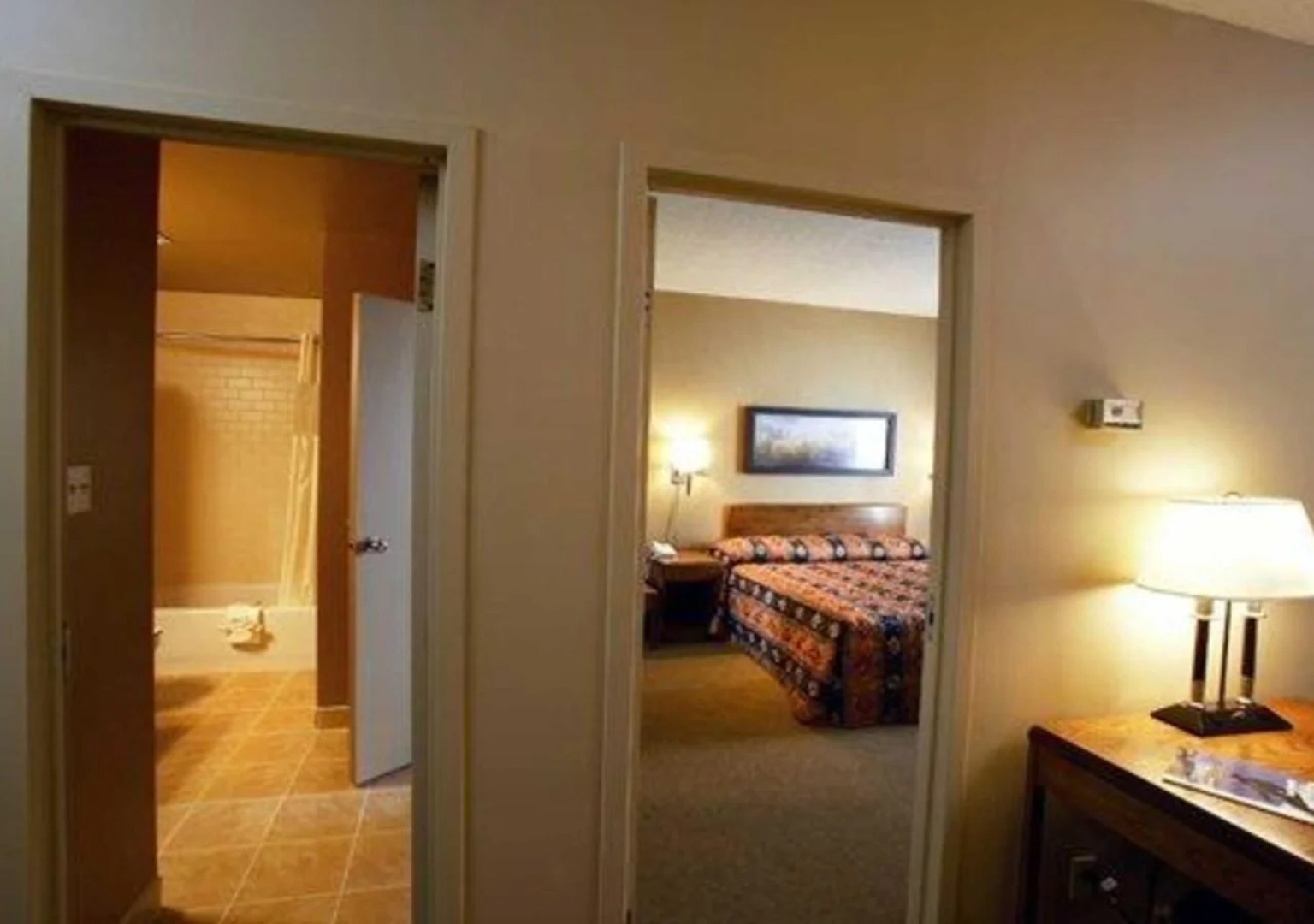 Quality Inn & Suites P.E. Trudeau Airport