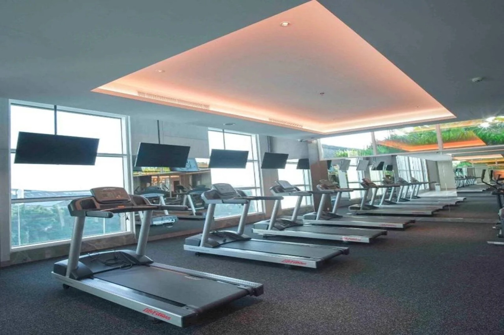 Nuanza Hotel & Convention