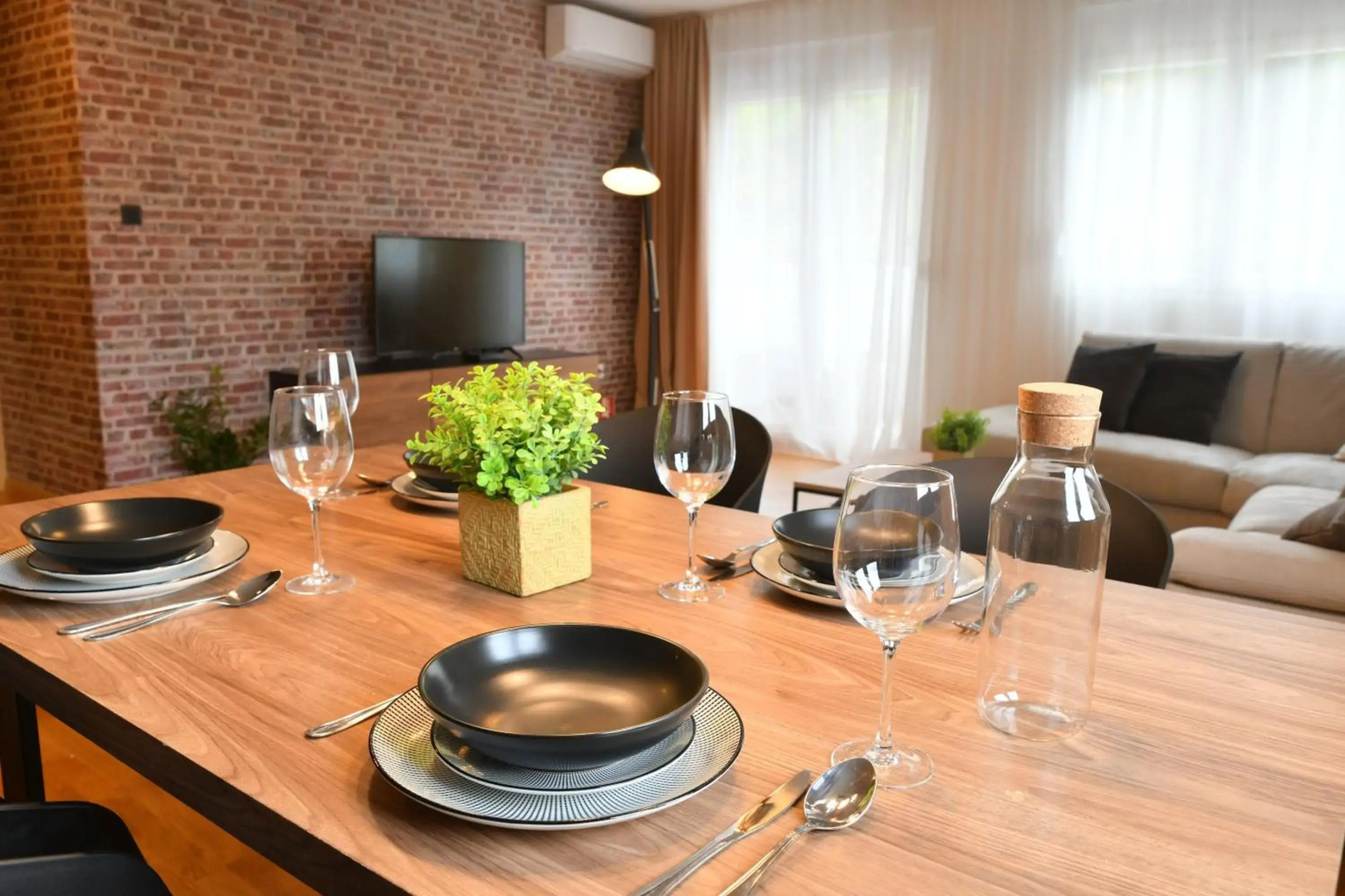 Apartments at Ljubovic Hill Park