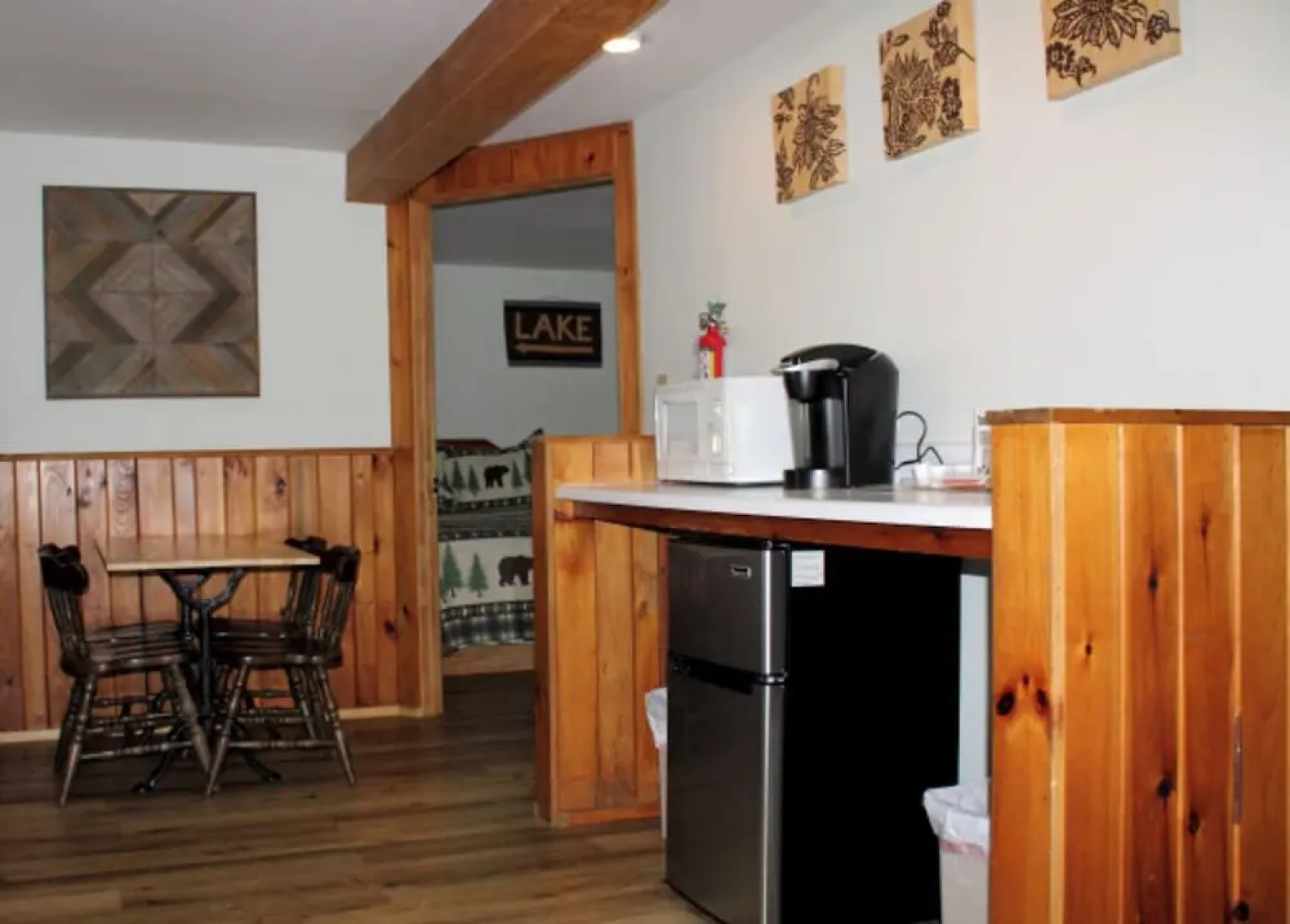 Luzerne Court Motel