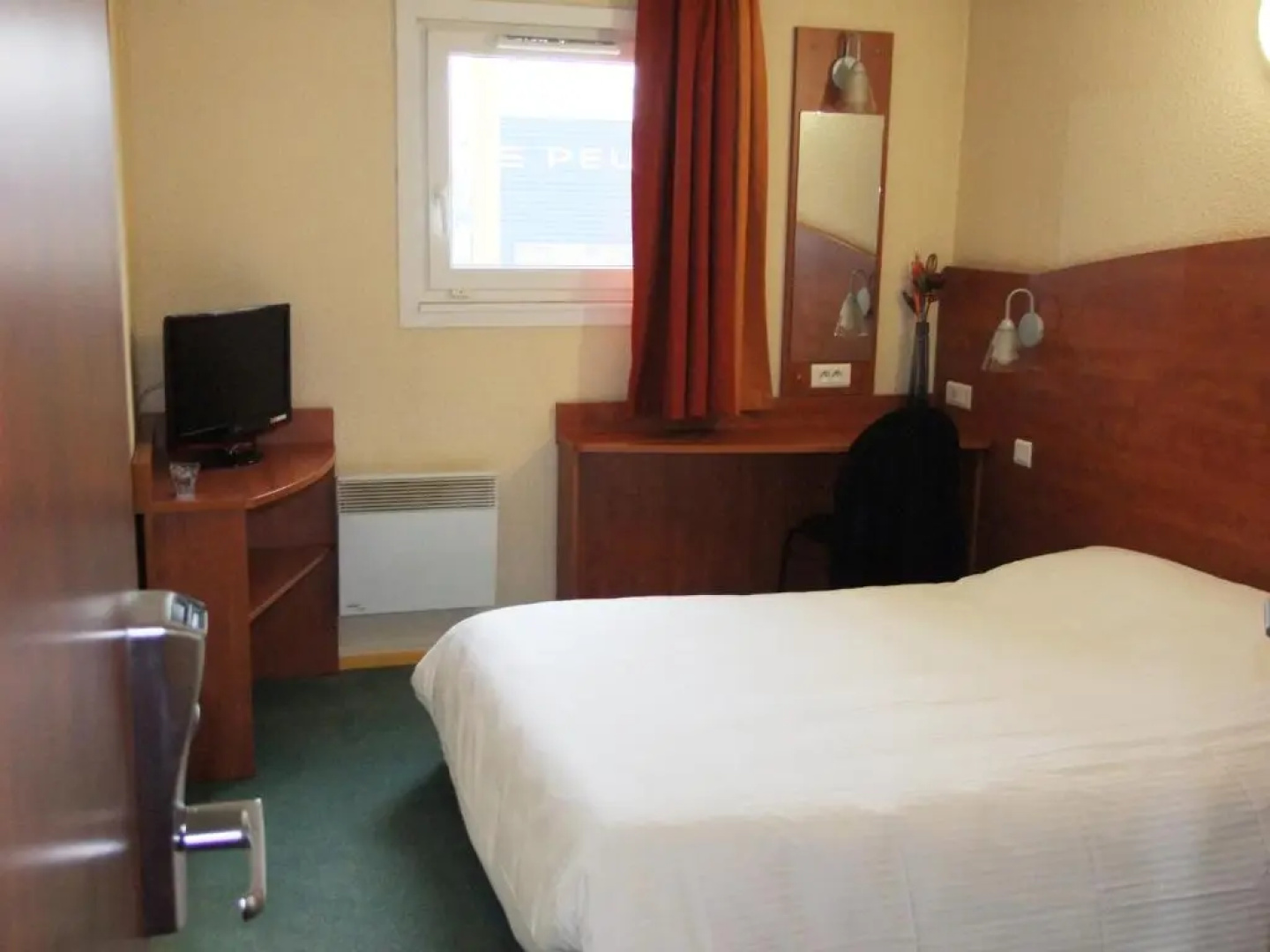 Adams Hotel