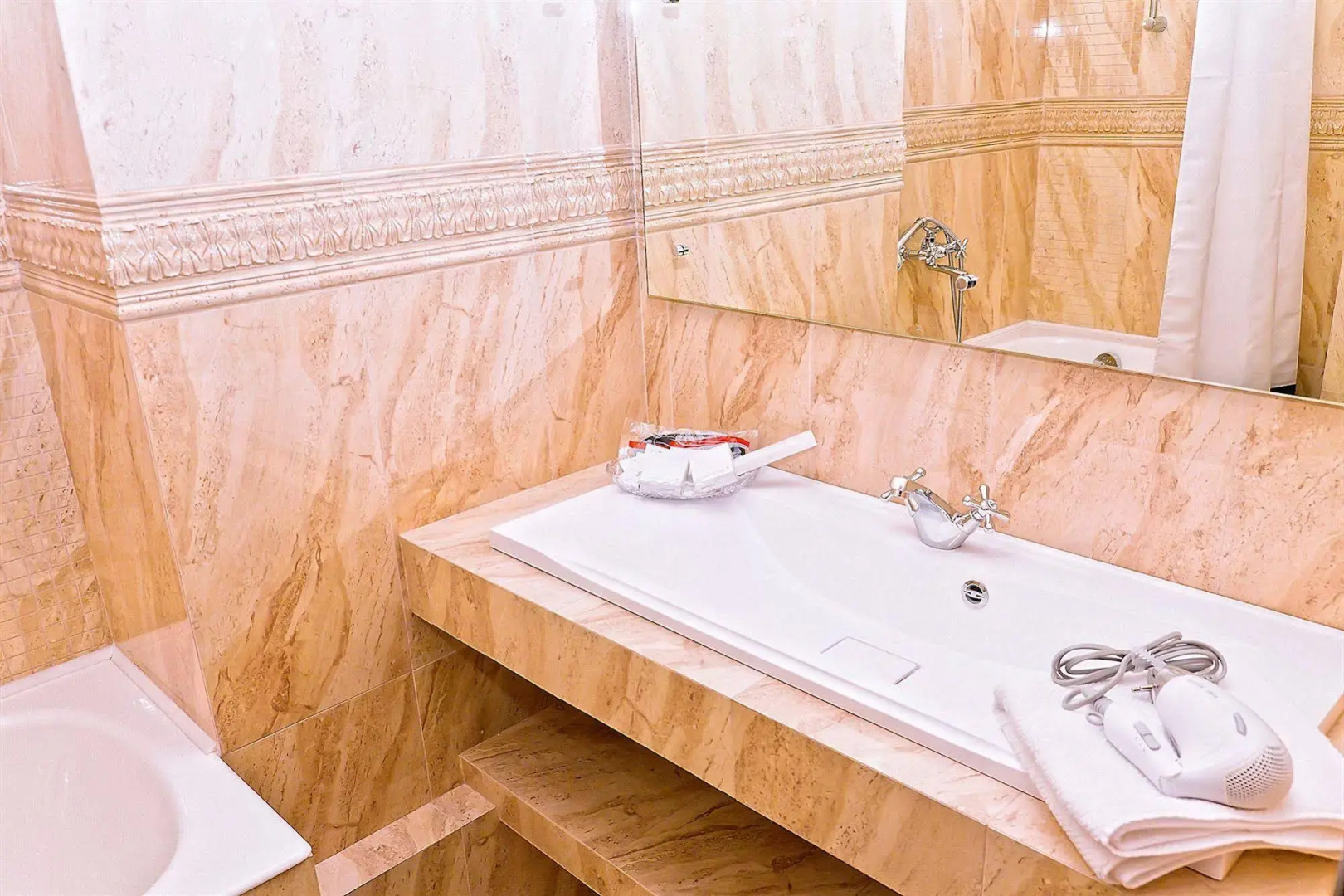 Отель Онегин