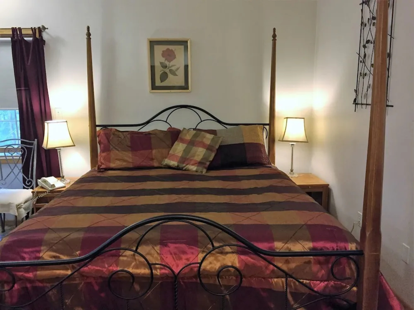 Abbey Archway Inn