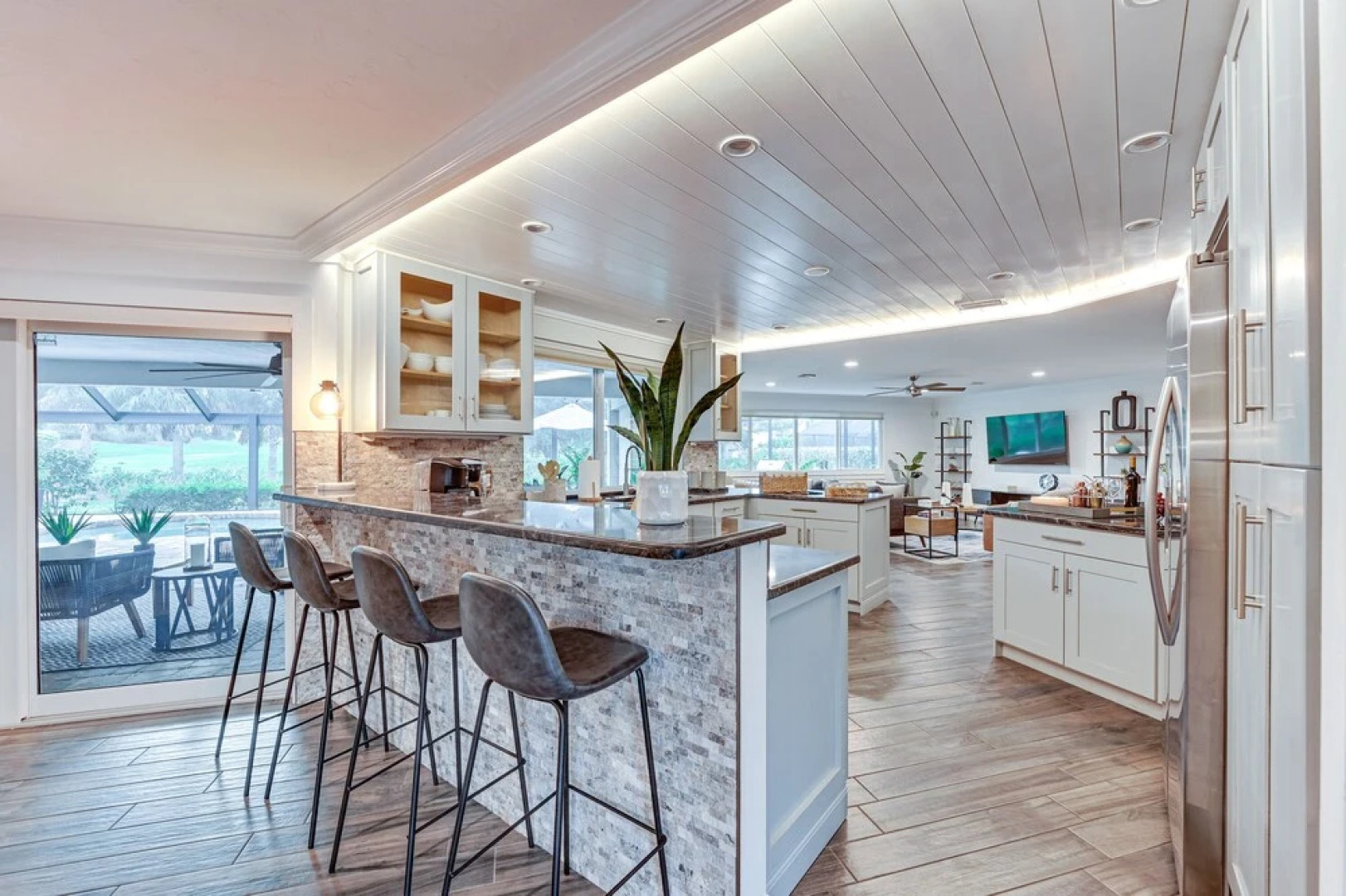 Upscale Naples Outdoor Getaway ~ 4 Miles to Beach