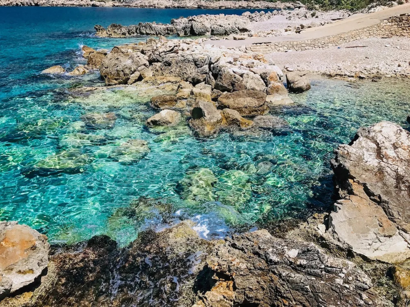 Open Sea Luxury Apartments