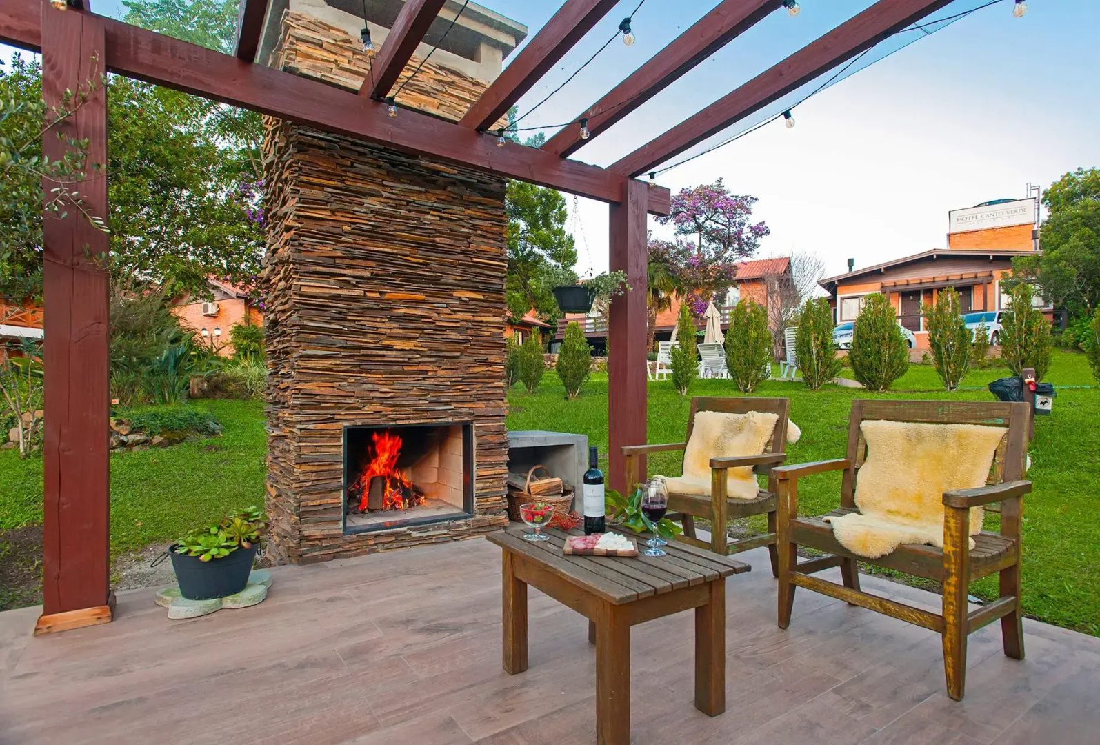 Hotel Canto Verde