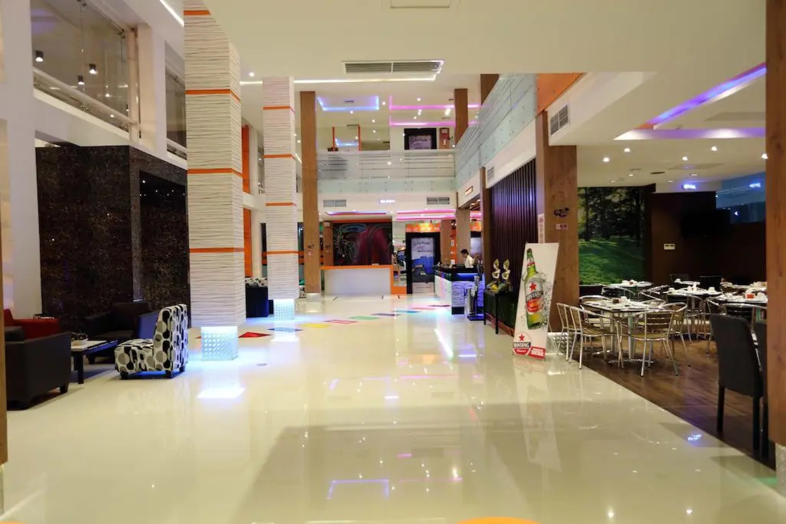 Miyana Hotel
