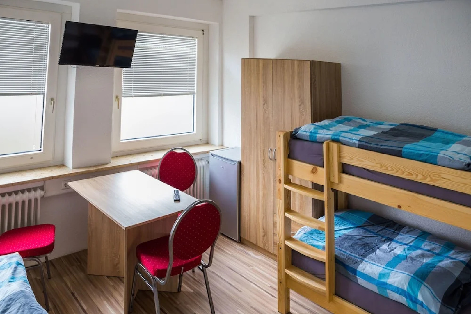 BHQ - BoardingHouse Quickborn - Hostel