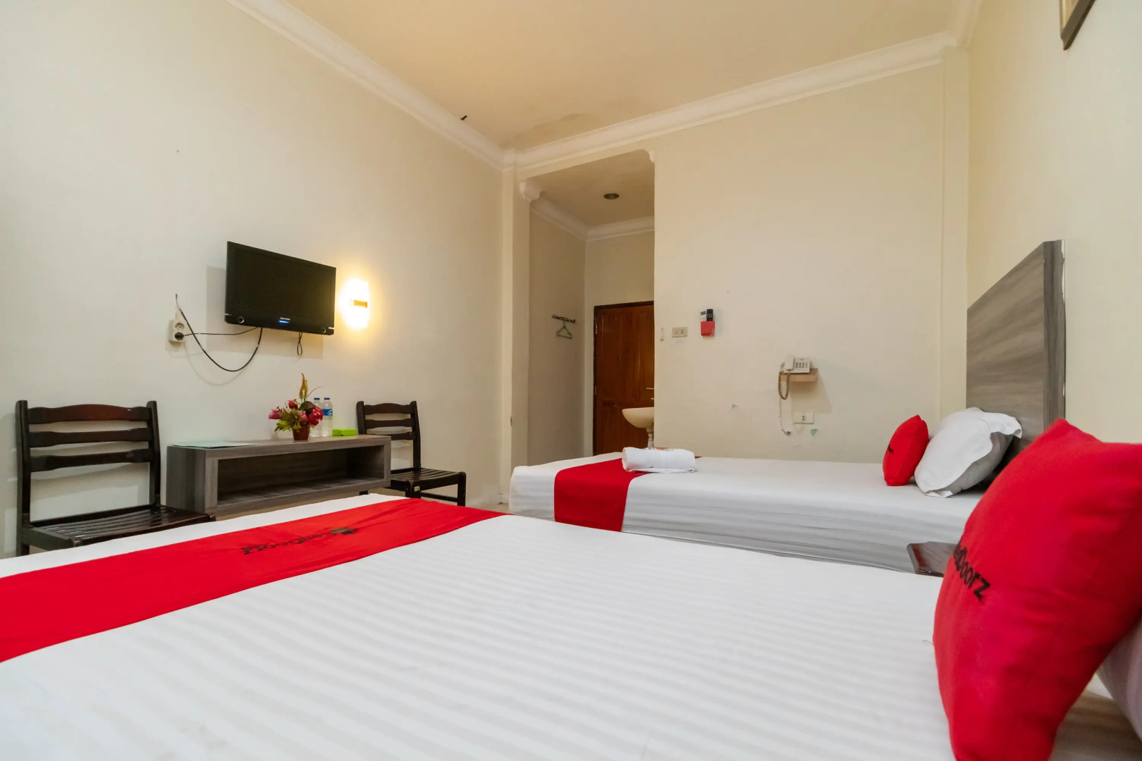 RedDoorz @ Pematangsiantar