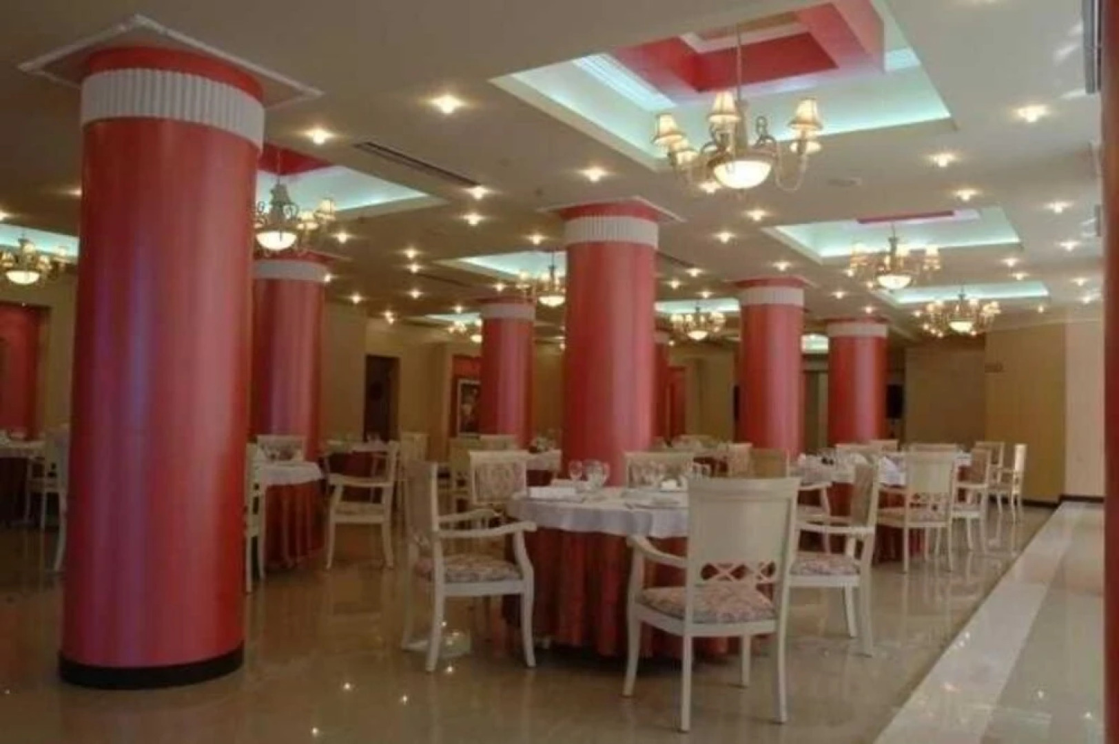 Xheko Imperial Luxury Hotel & SPA