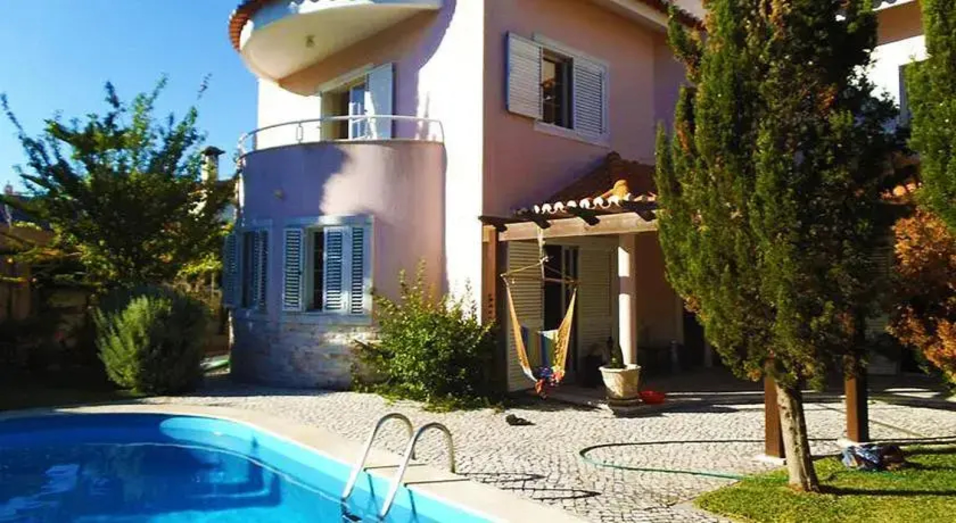 Native Adventure Hostel