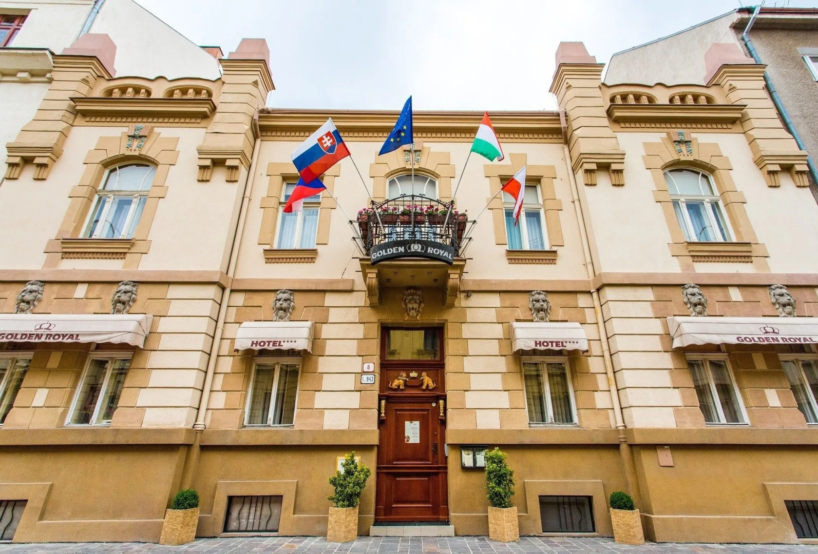 GOLDEN ROYAL Boutique hotel & Spa