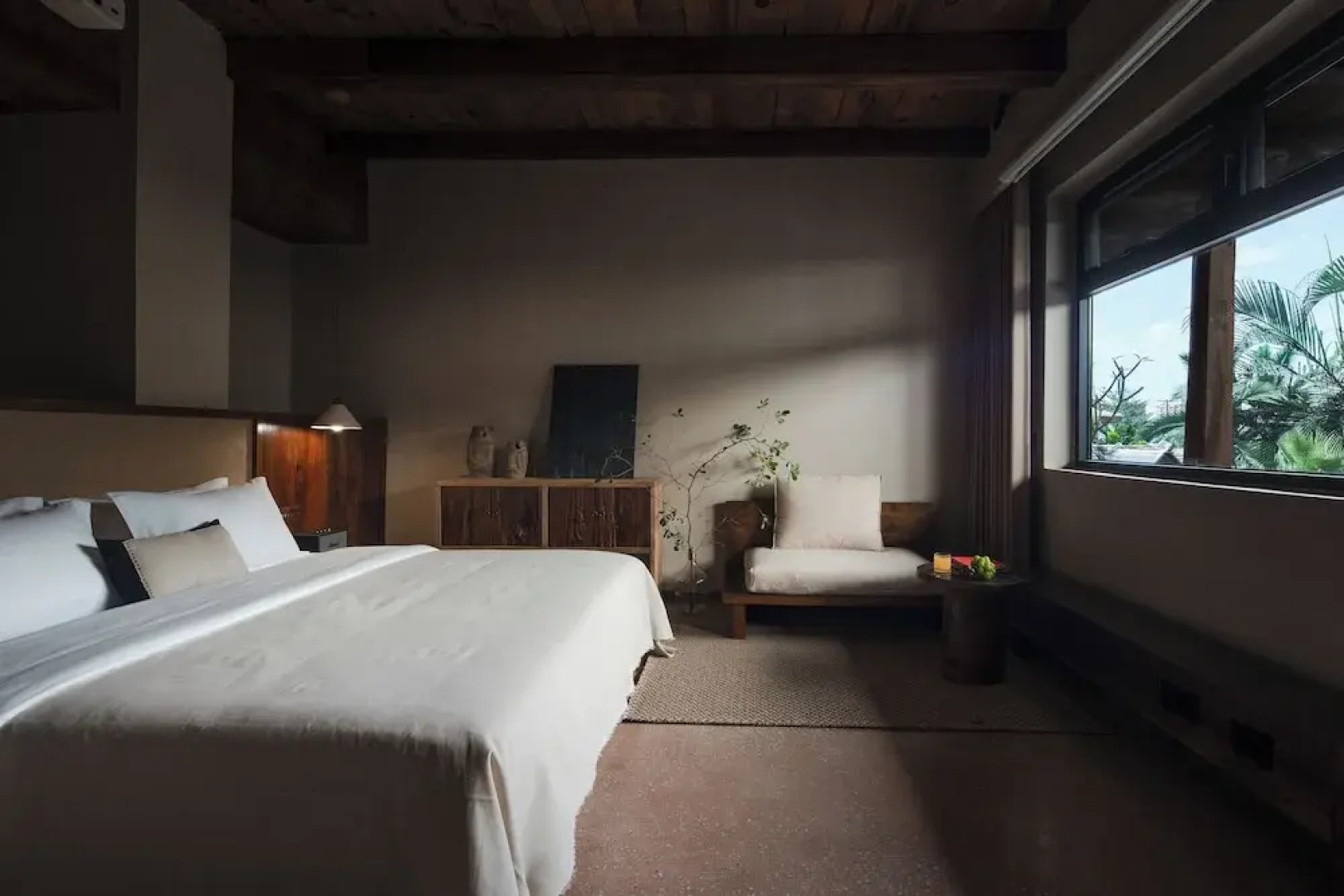 Xishuangbanna Jinghong Hidden in Nature