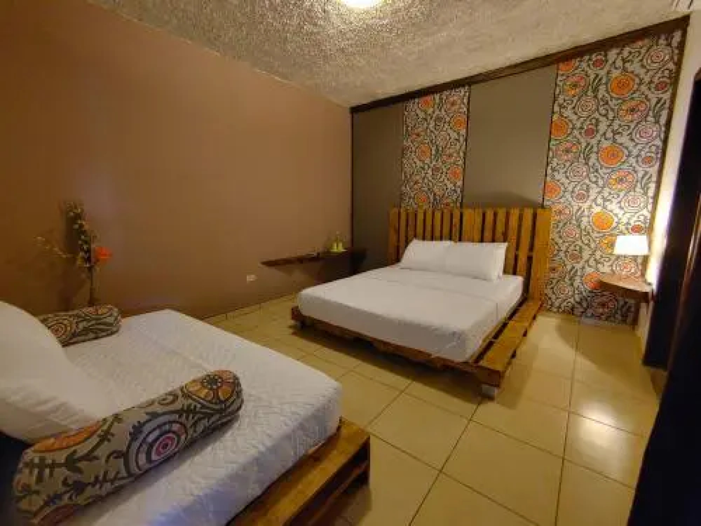 La Zona Hostel