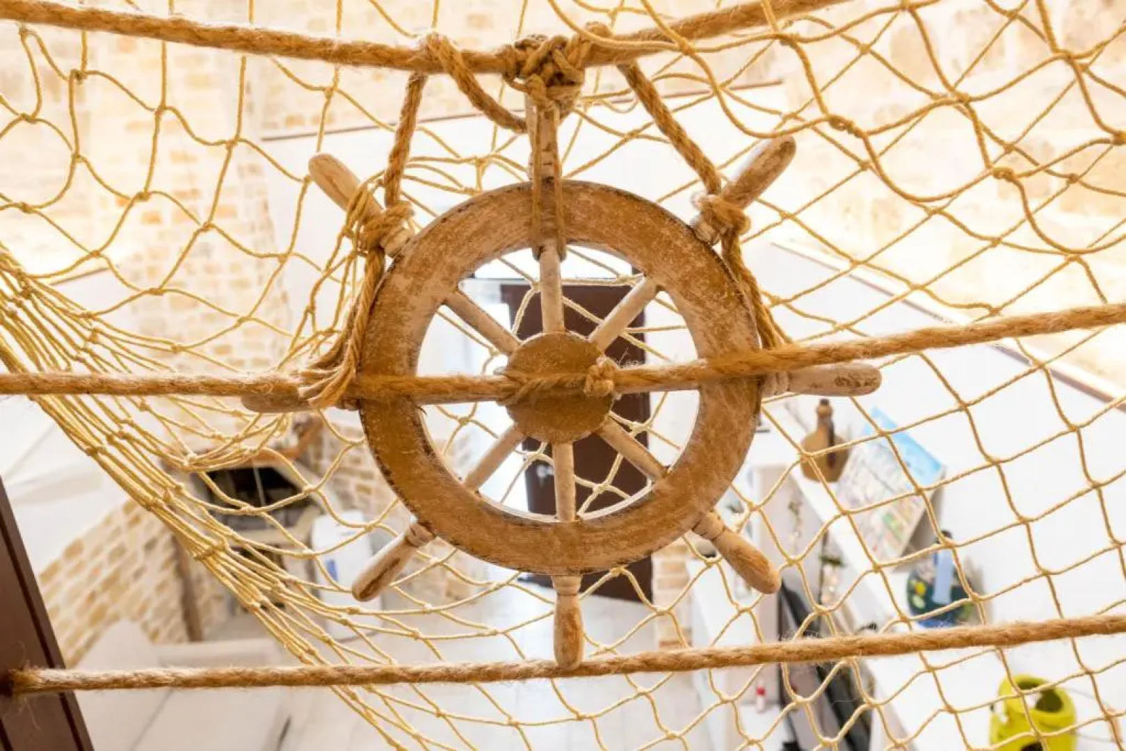 Sea front historic house in the heart of old town, inside torrione aragonese