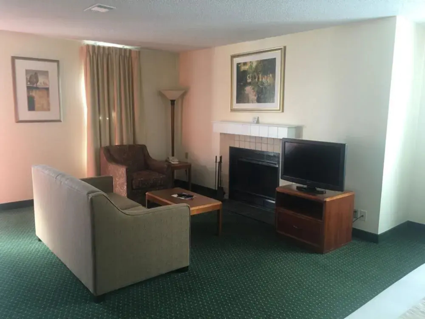 Hawthorn Suites By Wyndham Akron/ Fairlawn
