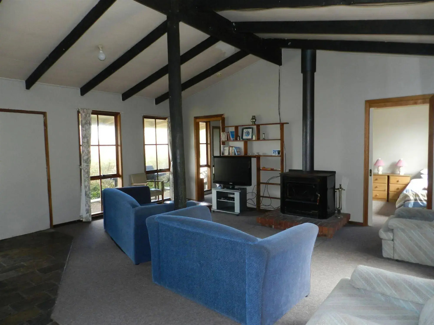 Twelve Apostles Motel & Country Retreat