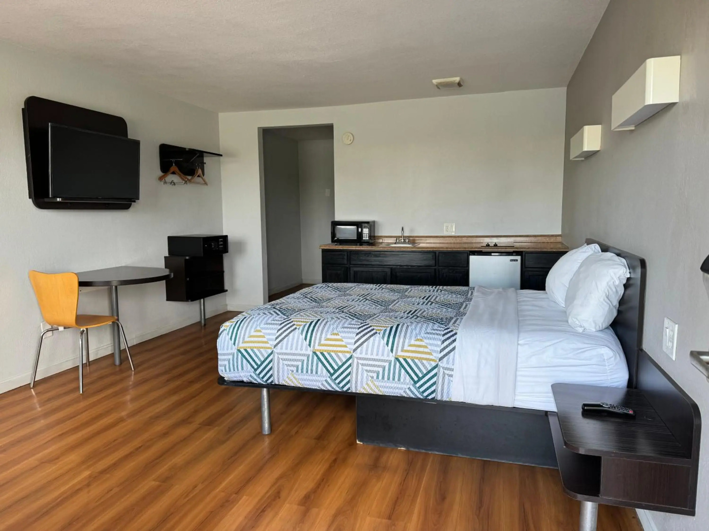 Motel 6 Delano, CA