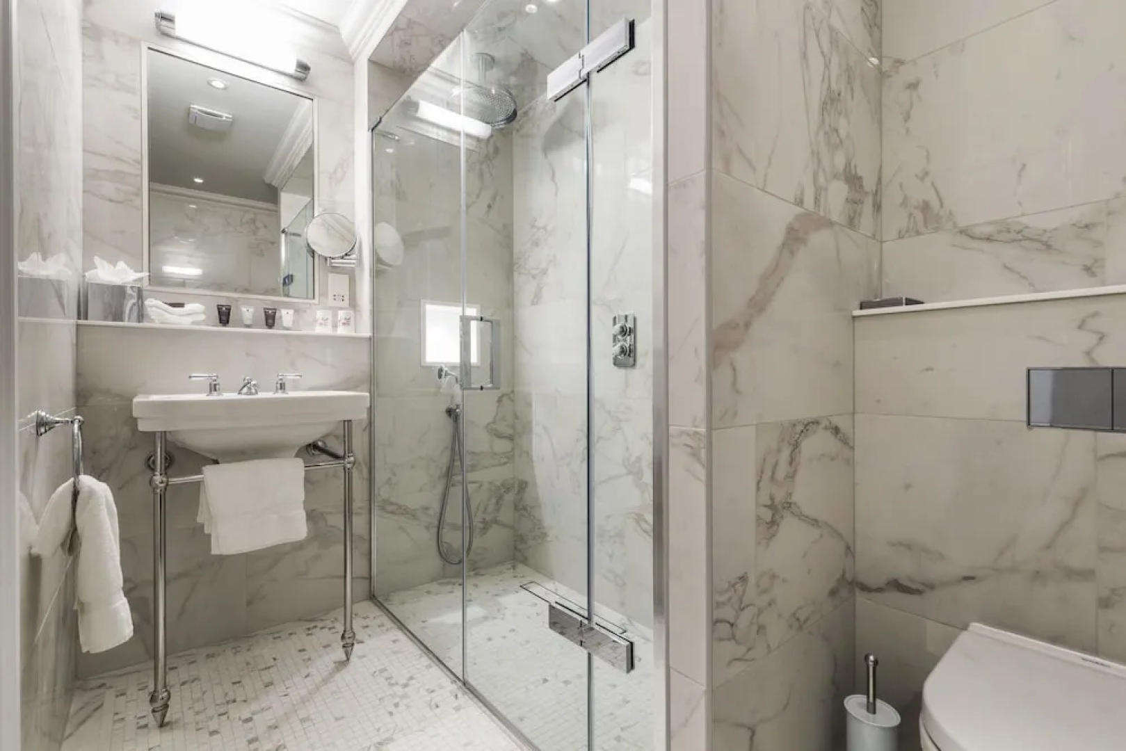 The Devonshire Arms Country House Hotel & Spa
