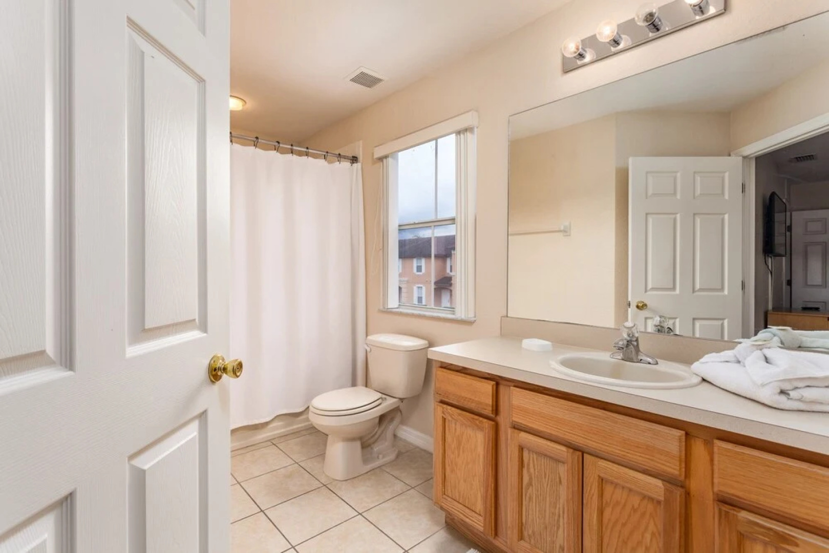 Regal Oaks-RU959 Villa	