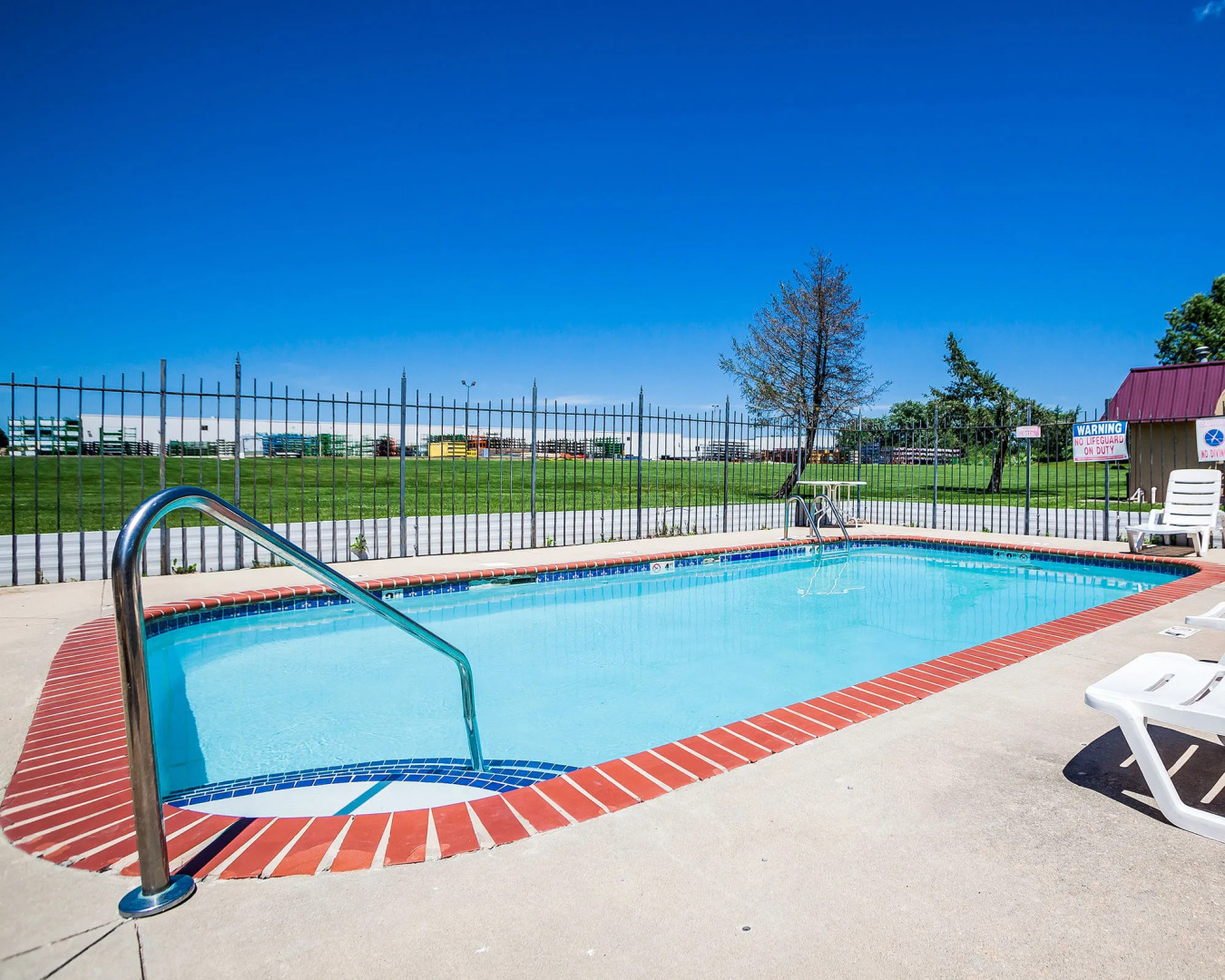 Econo Lodge Urbandale