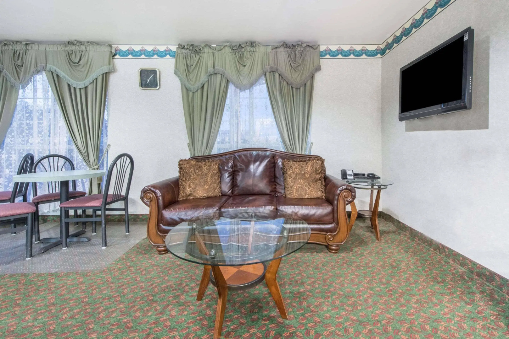 Travelodge by Wyndham Wichita Falls