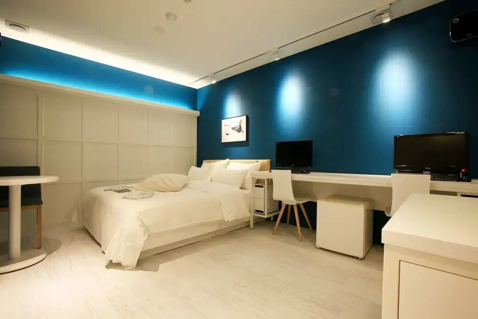 Gwangmyeong Cheolsan Blanc