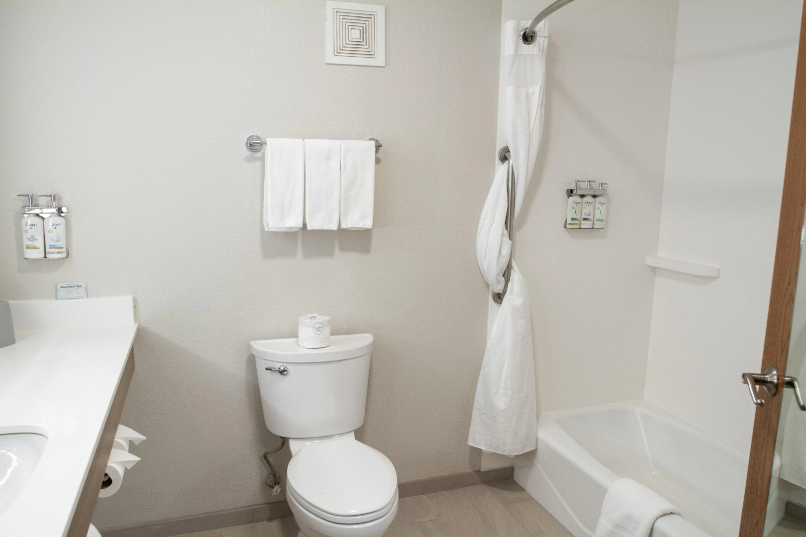 Holiday Inn Express Oneill by IHG