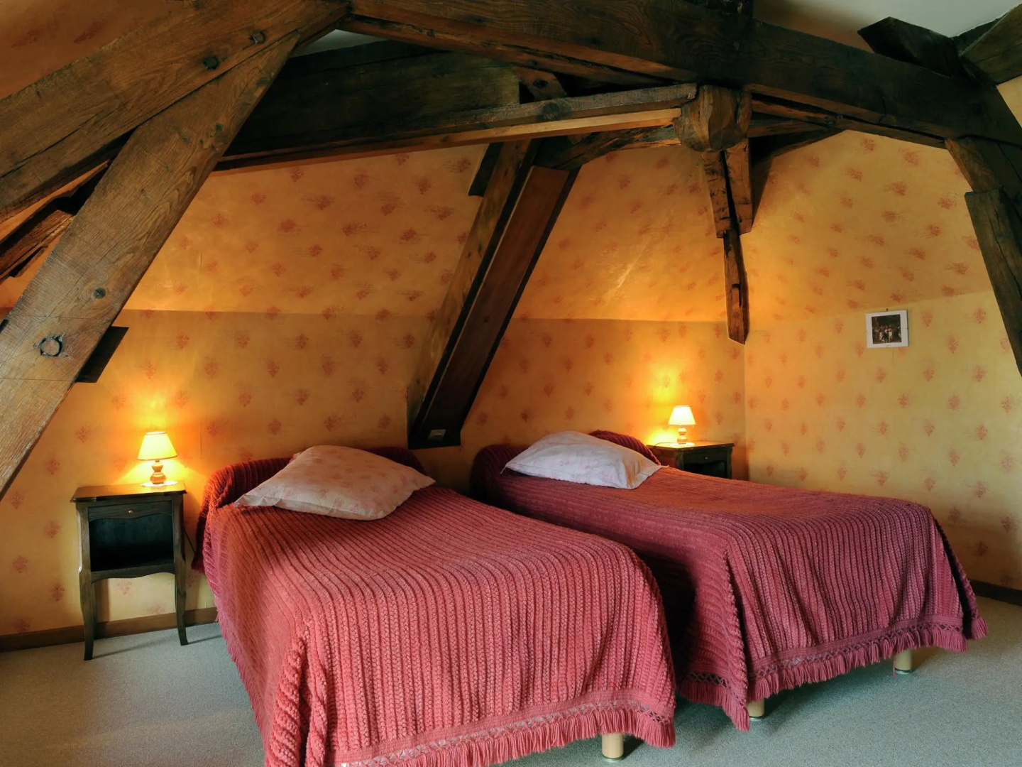 Romantic Gîte in Quiet Village for Champagne Lovers