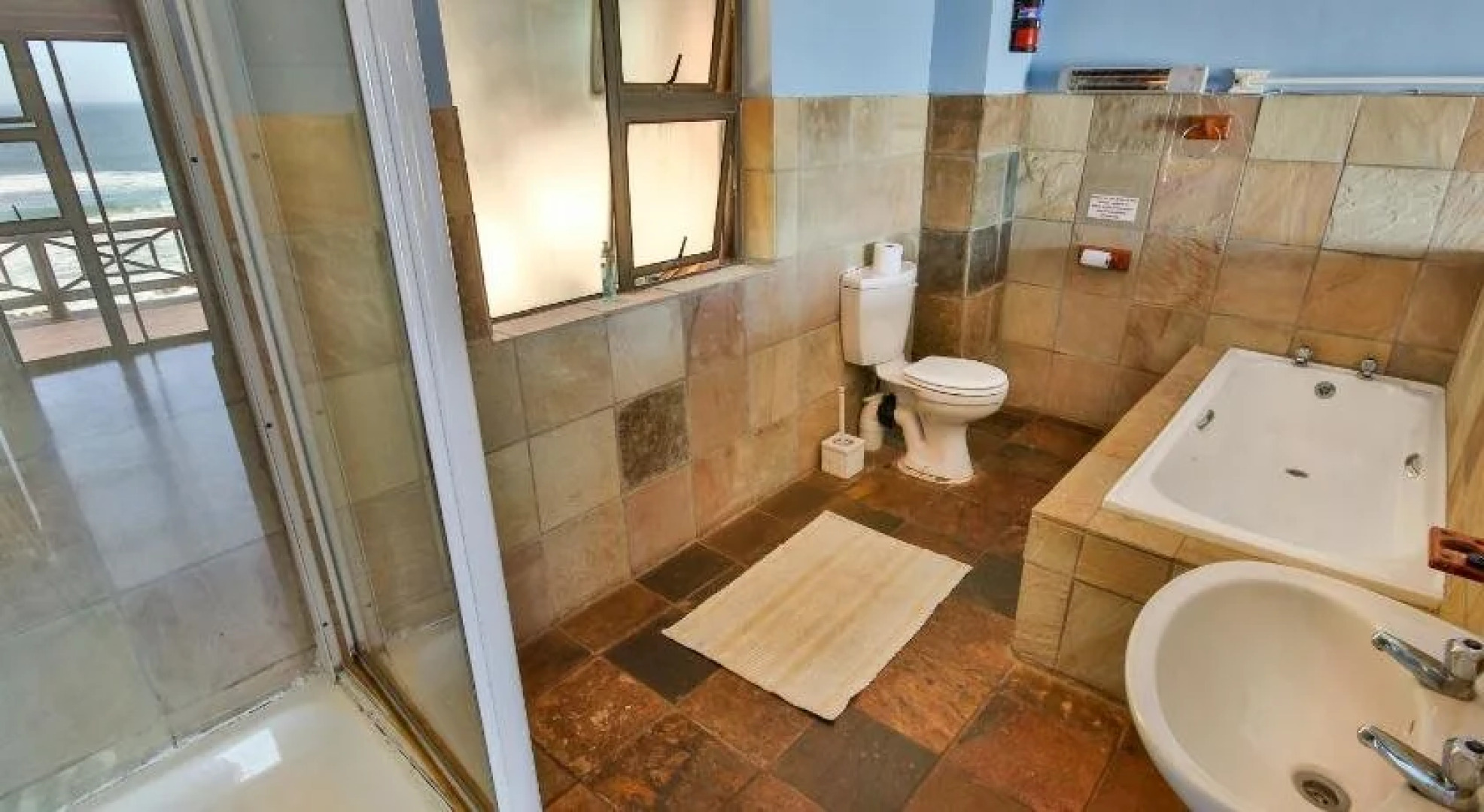 Oyster Bay Beach Lodge