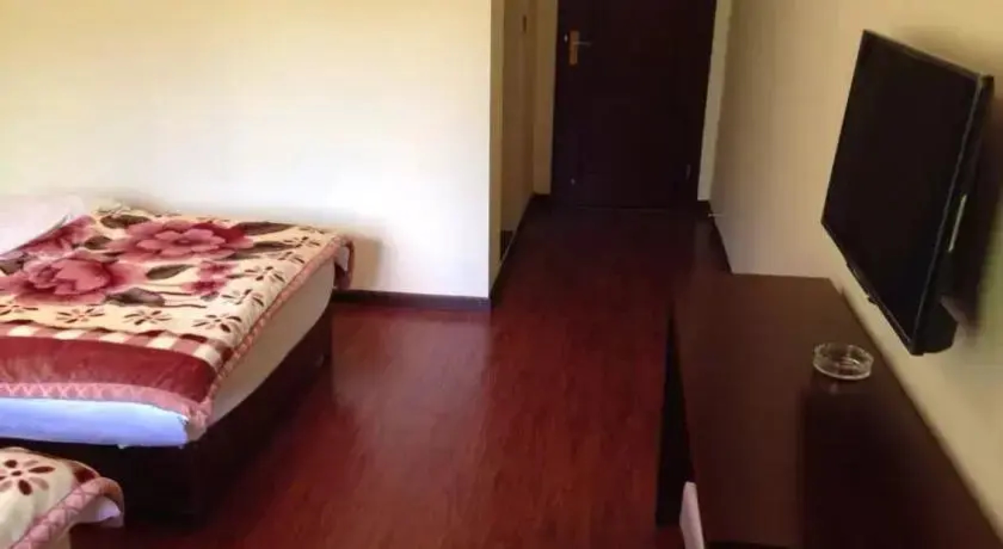 An Duo Zang Jia Hostel