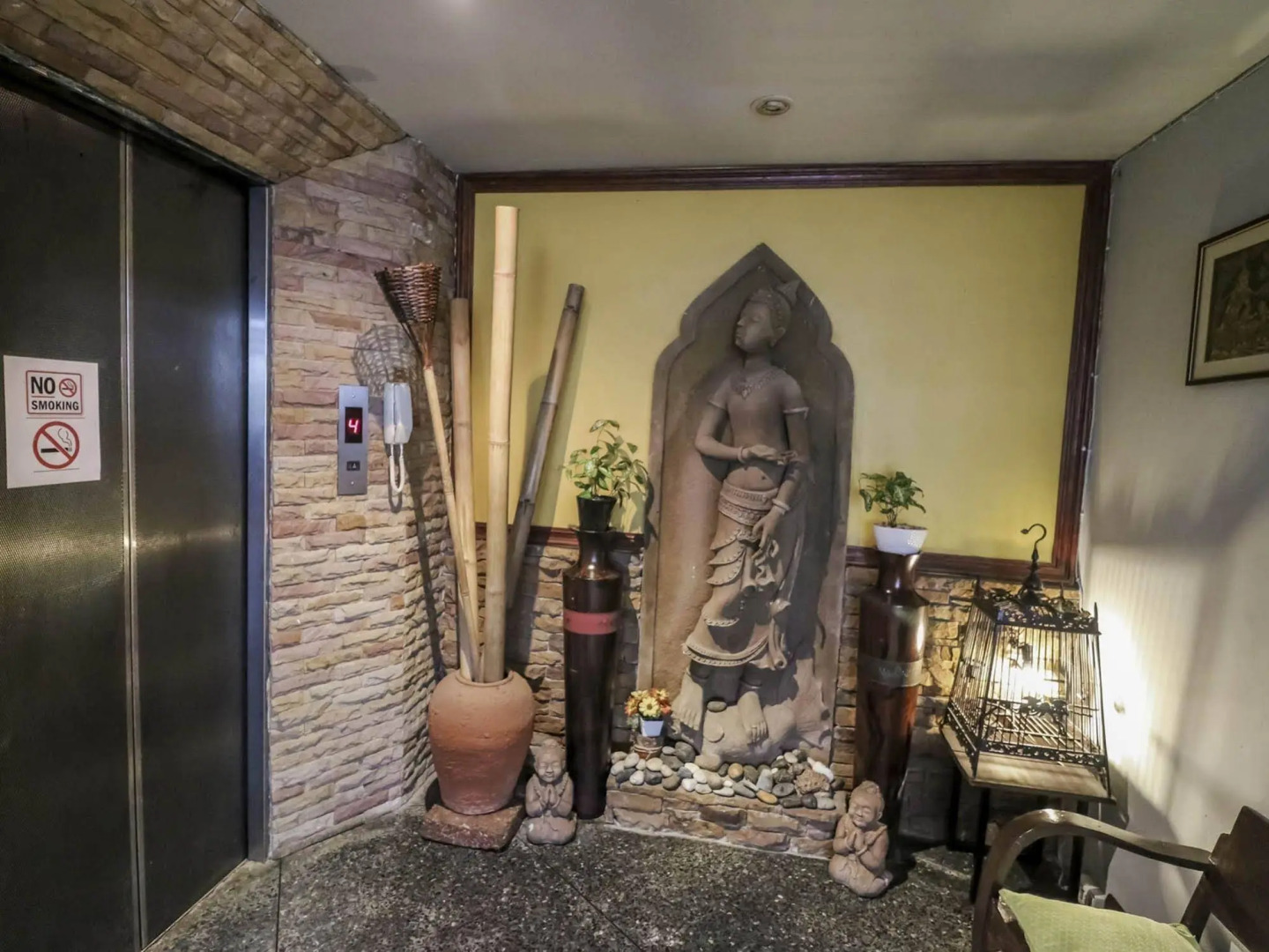 Nida Rooms Lavendar Moon Old Phuket